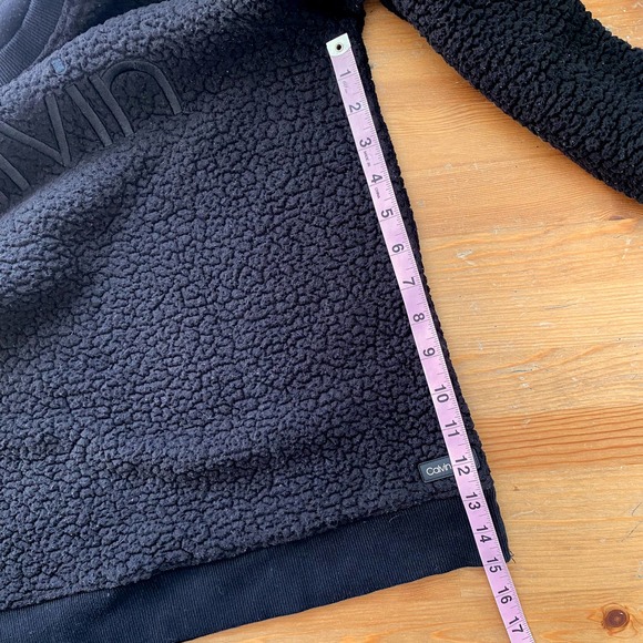 Calvin Klein Teddy Long Sleeve Oversized Sweater Size small - Picture 9 of 9